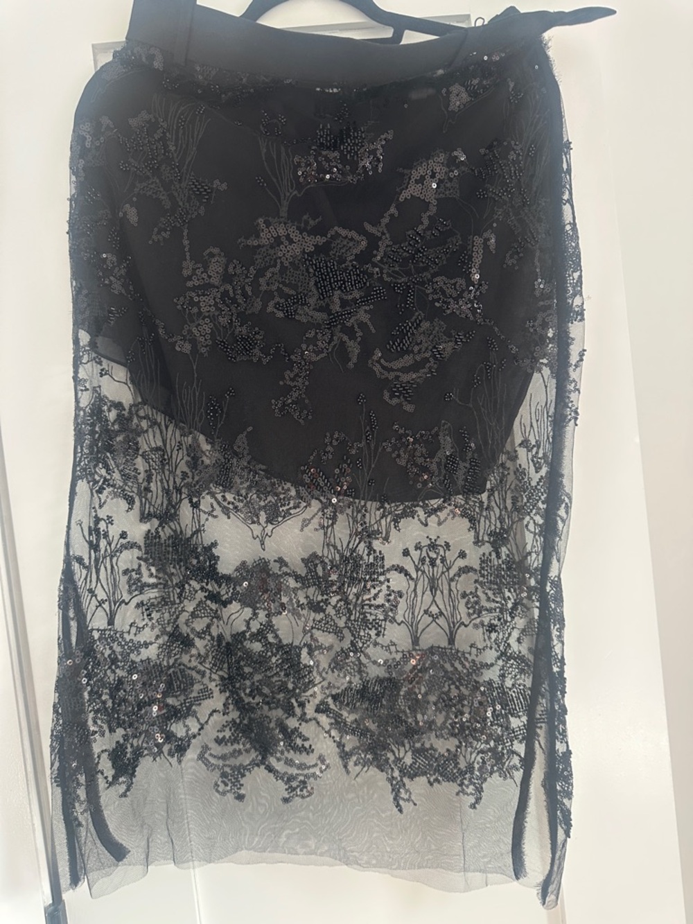 Zara Black Skirt with Branded Waist Label - Picture 2 of 7